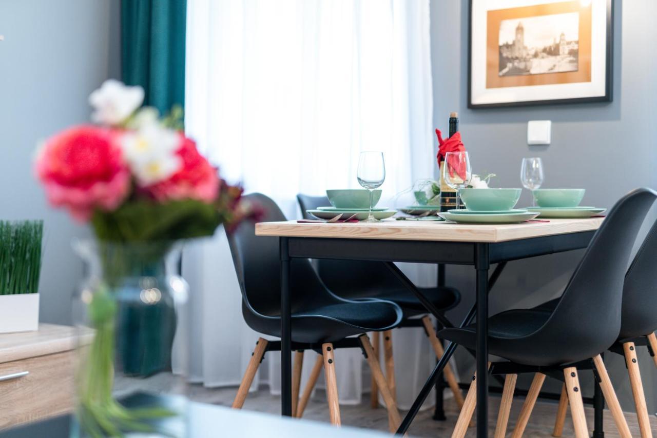 Deluxe Old Town Apartment By Noclegi Renters พอซนาน ภายนอก รูปภาพ